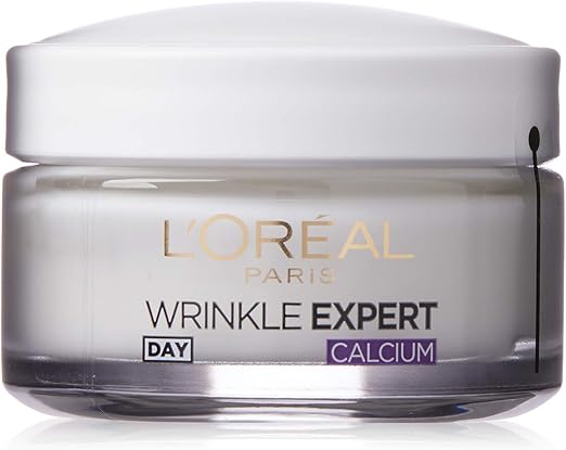 Anti-wrinkle day cream jar with Wrinkle Expert Day and Calcium label