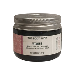 Vitamin E gel moisture cream jar with black lid and cream label