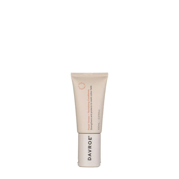 Davroe Repair Senses revitalizing conditioner tube, light cream beige