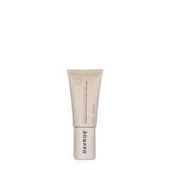 Davroe shampoo tube, beige with red label text and flip-top cap, 100 ml