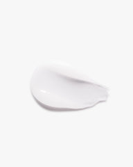 Curl crème swatch, smooth white cream smear