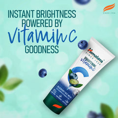 Himalaya Brightening Vitamin C blueberry face wash tube, angled front label, 50 ml