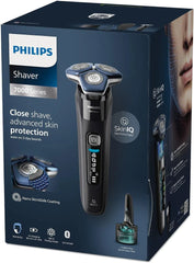 Philips 7000 series shaver retail box with SkinIQ branding and icons