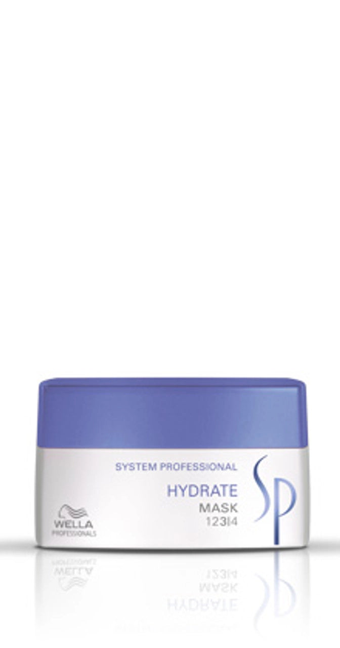 Wella SP Hydrate Mask 200ml jar with purple lid and white container