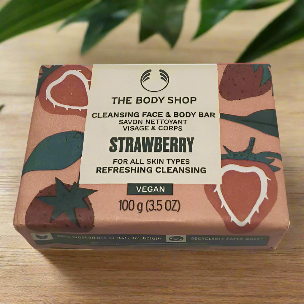 The Body Shop - Strawberry Cleansing Face & Body Bar 100G