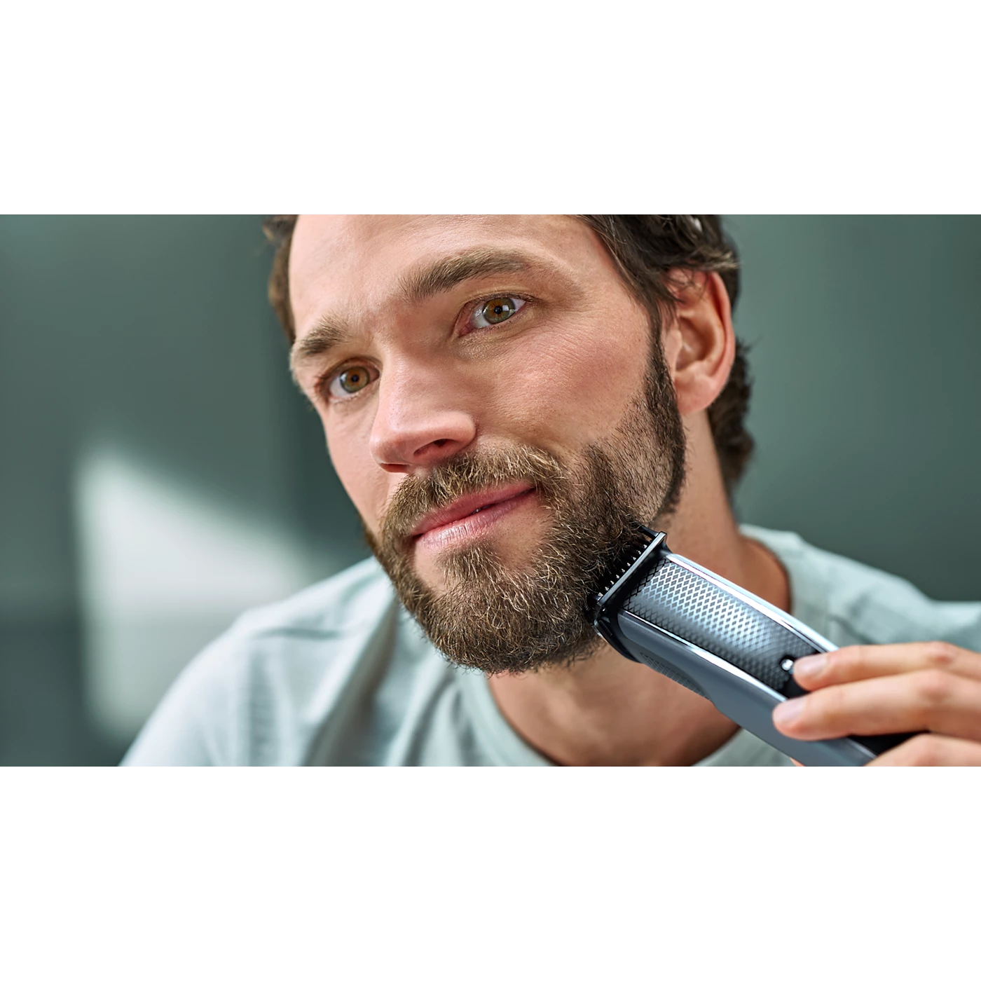 Philips Beard Trimmer Series 5000 BT5502/15 - Kess Hair and Beauty