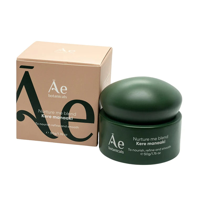 Nurture Me Clay Blend jar and box, dark green lid and label