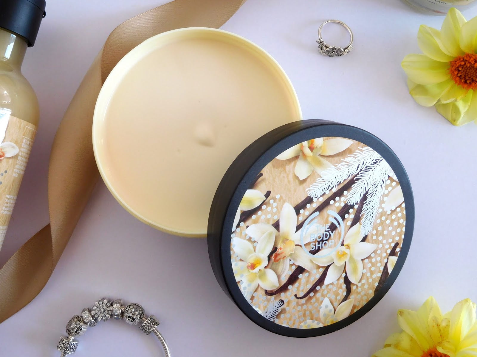 The Body shop - Vanilla Marshmallow Body Butter 200ml
